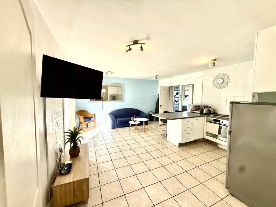 To Let 0 Bedroom Property for Rent in Green Point Western Cape